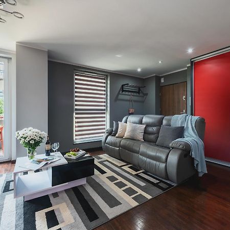 P&O Apartments Wola Tarasy وارسو المظهر الخارجي الصورة