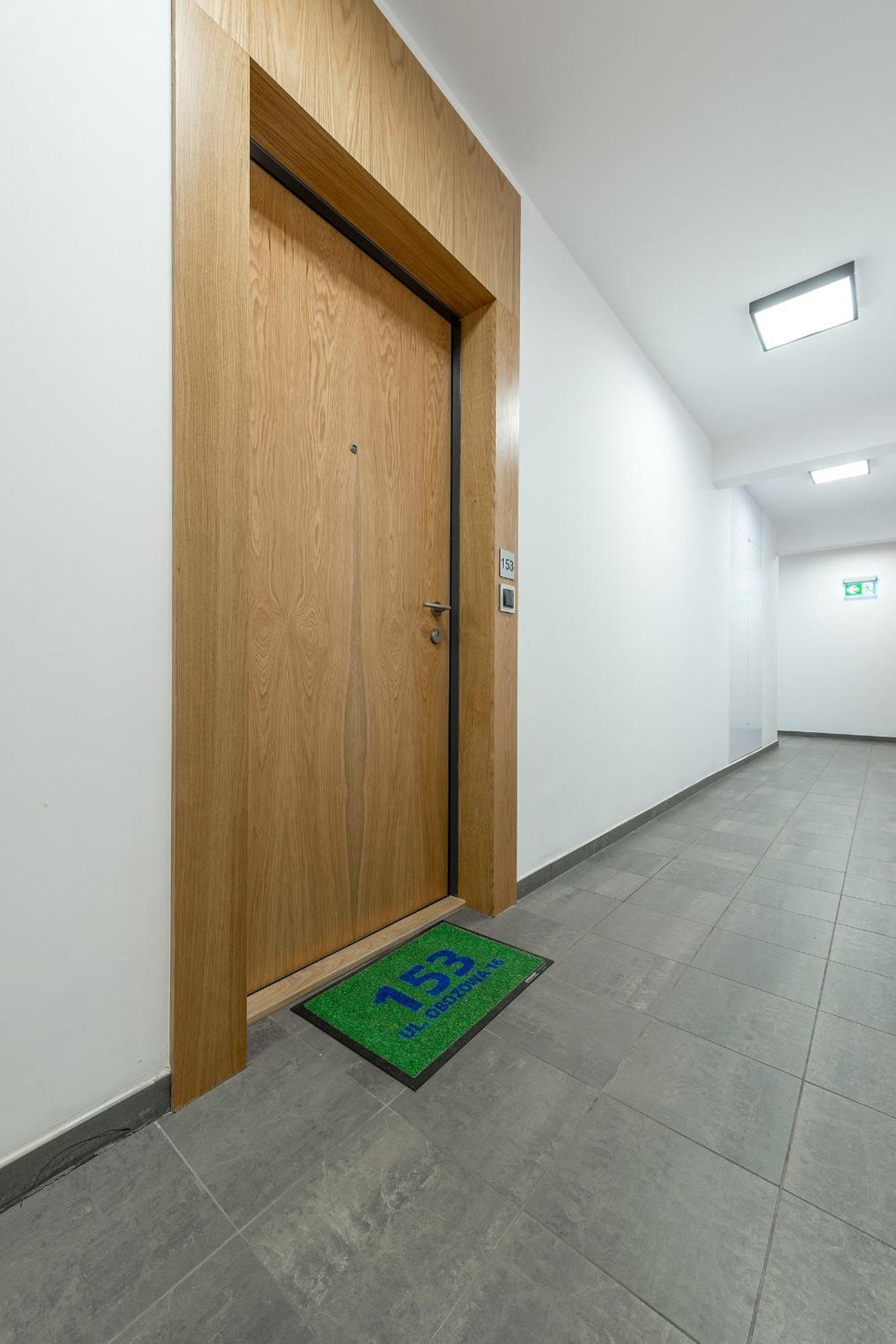P&O Apartments Wola Tarasy وارسو المظهر الخارجي الصورة