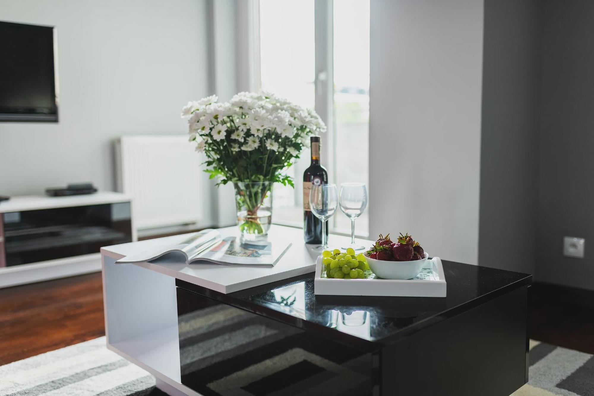 P&O Apartments Wola Tarasy وارسو المظهر الخارجي الصورة