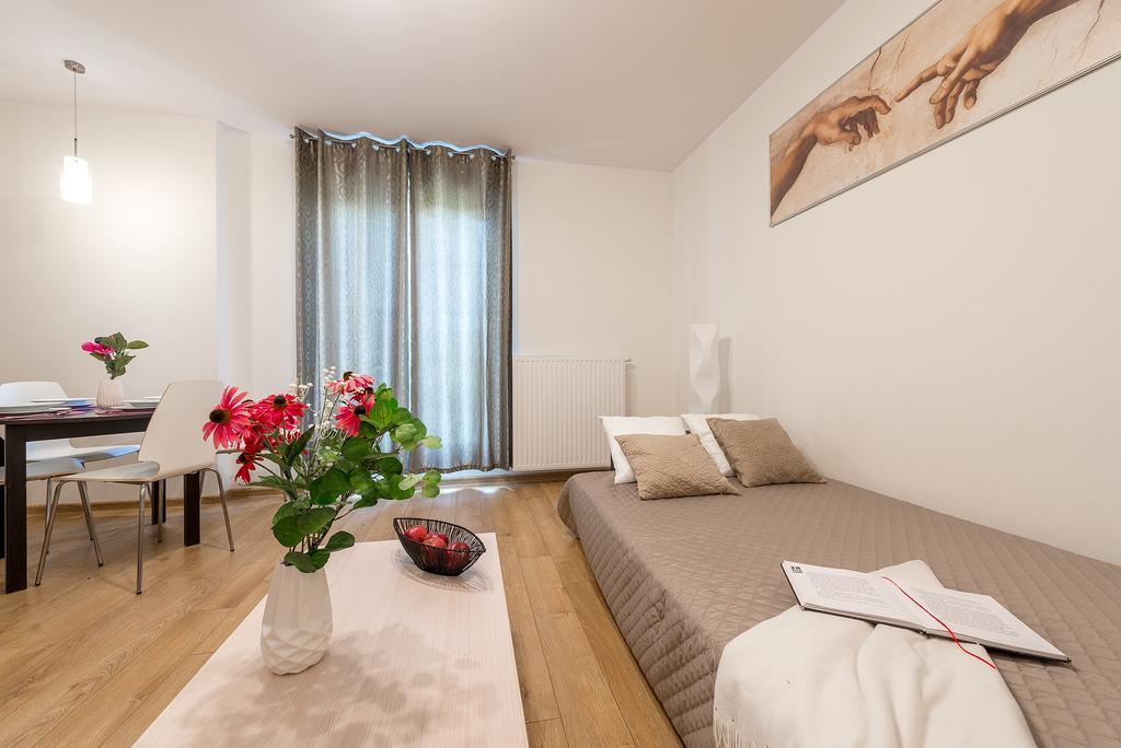 P&O Apartments Wola Tarasy وارسو المظهر الخارجي الصورة